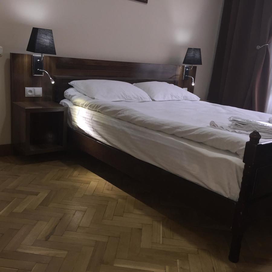 Hotel Nice Tbilisi Exterior photo