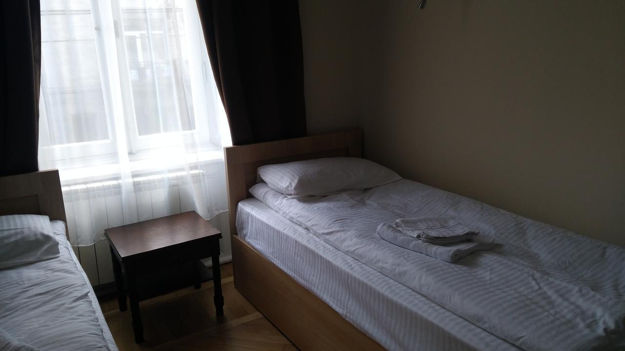 Hotel Nice Tbilisi Exterior photo
